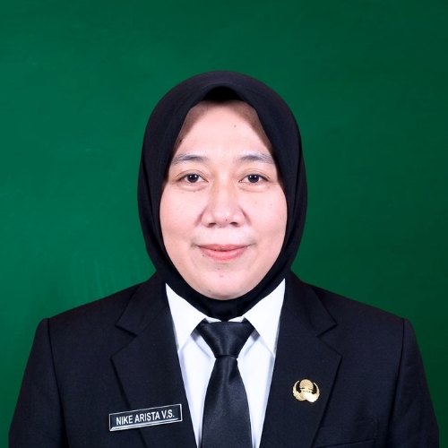 Nike Arista Verana Sari, S.Si.